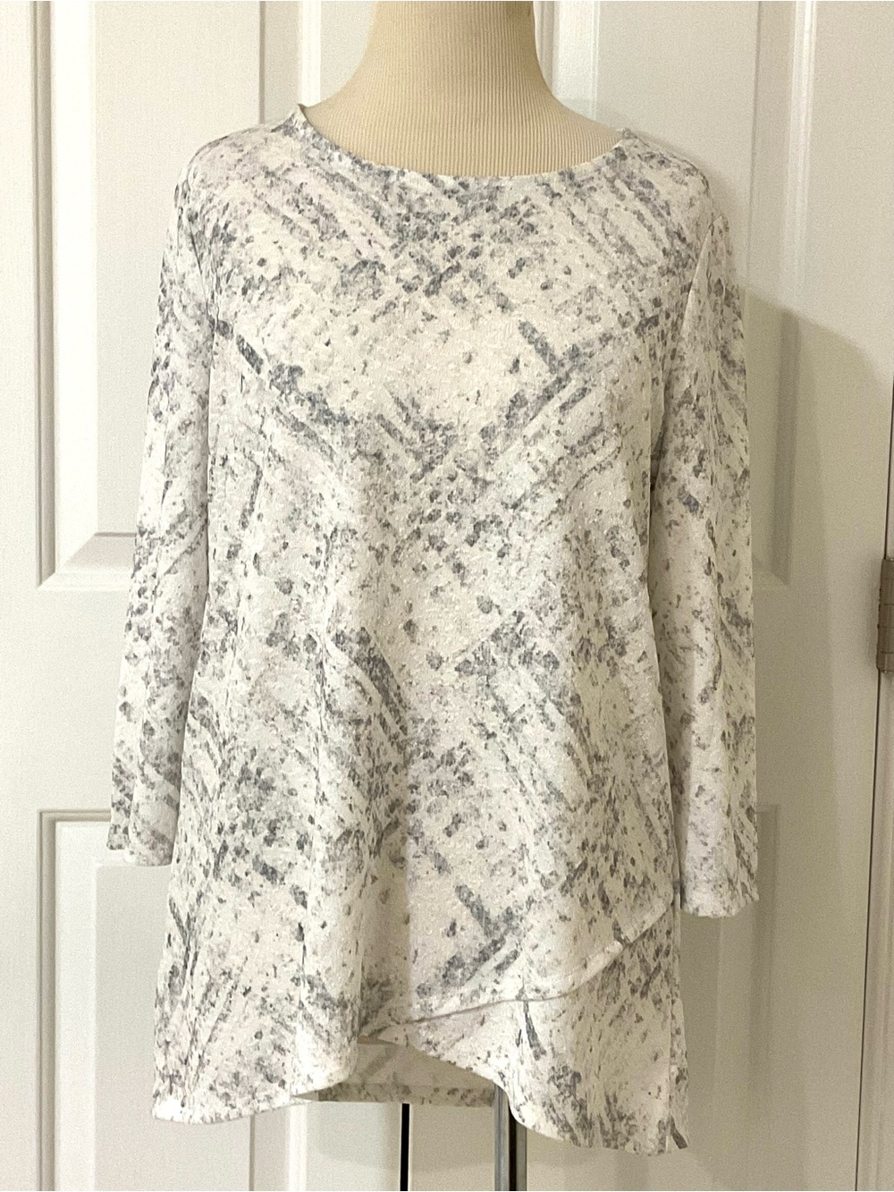 Chico's Easywear White Tunic Top Medium